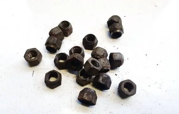 Ford C-MAX I Nuts/bolts 
