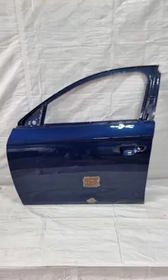 Opel Corsa F Front door
