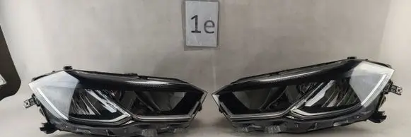 Volkswagen Polo VI Headlights/headlamps set 