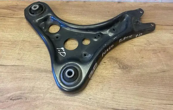 Skoda Elroq Front lower control arm/wishbone 1EA407152E