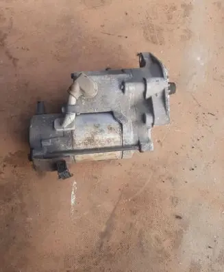 Toyota Yaris Starter motor 2810033040 428000500