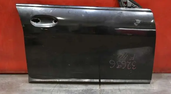 BMW M4 F82 F83 Front door