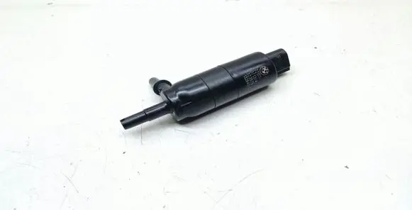 BMW 5 F10 F11 Headlight washer pump 721792