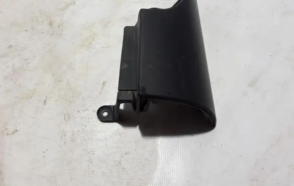 Renault Kangoo II Rear light trim 8200557188