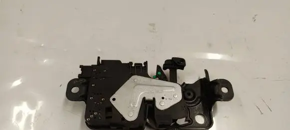 BMW 1 F40 Tailgate/trunk/boot lock/catch/latch 16367210