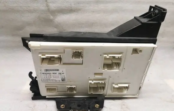 Mercedes-Benz B W246 W242 Other control units/modules A1769001101 A1669023004 A1769012000