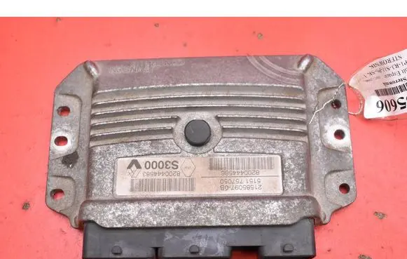 Renault Espace - Grand espace IV Engine control unit/module ECU 8200444583