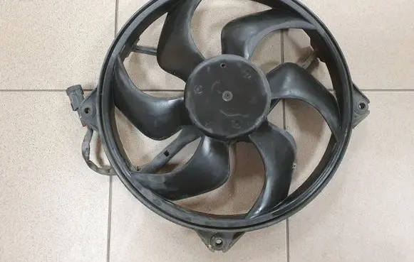 Peugeot 307 Electric radiator cooling fan 