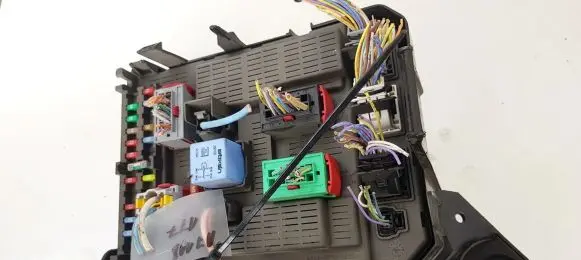 Peugeot 807 Fuse box set 13136540 14679