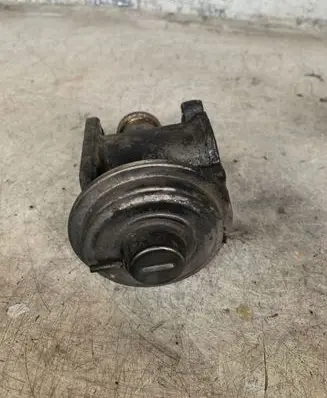 BMW 3 E90 E91 EGR valve