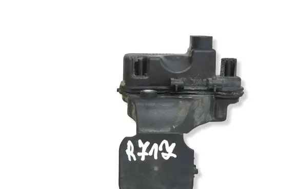 Ford Mondeo MK V Vacuum air tank 9805069780