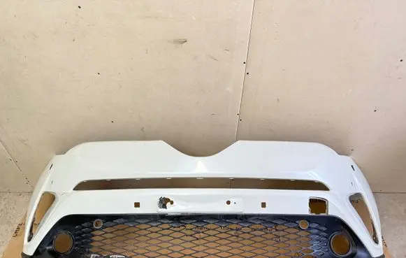 Toyota C-HR I Front bumper