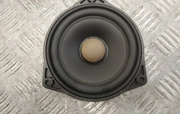 Mercedes-Benz GLE (W166 - C292) Panel speaker A2318201302