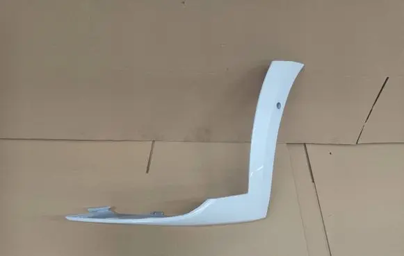 Audi A6 S6 C8 4K Front bumper corner part panel trim 4K0807061