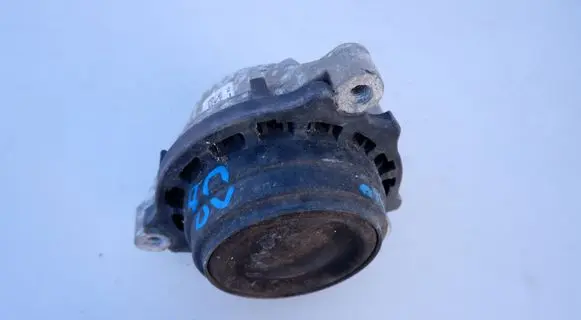 BMW 1 F20 F21 Engine mounting bracket 6855456 140313