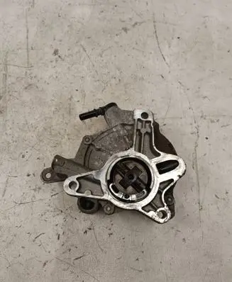 Ford Mondeo MK IV Vacuum pump 9673836180 7021390500 12T1341492