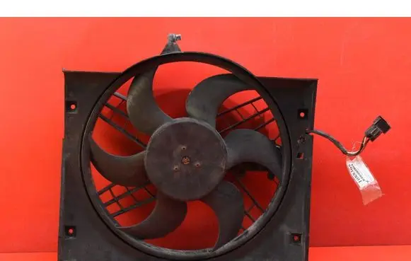 BMW 3 E46 Electric radiator cooling fan 7786009