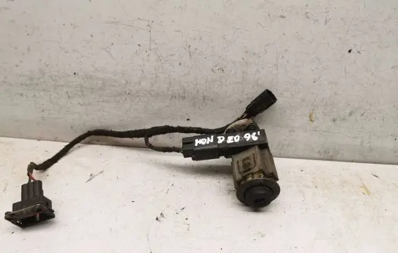 Ford Mondeo MK II Loading door lock 