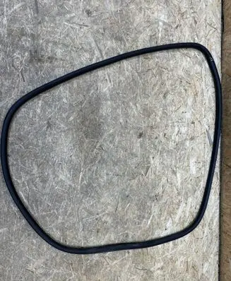 Citroen DS7 Crossback Front door rubber seal 