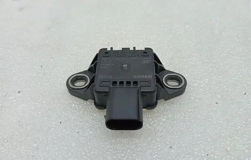 Ferrari 296 GTB Rear suspension height sensor lever