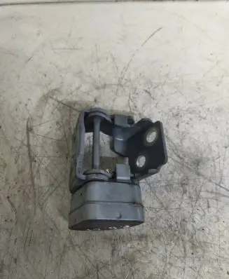 Front door upper hinge