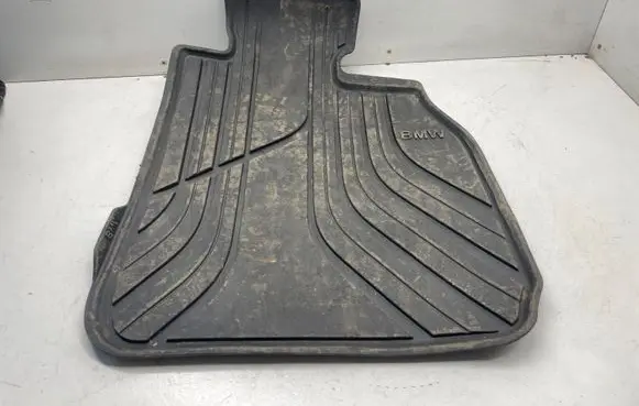 BMW 3 F30 F35 F31 Front floor mat 2339778