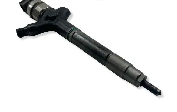 Toyota Avensis T250 Fuel injector 236700R030 11J10802