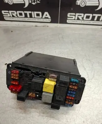 Mercedes-Benz C W203 Fuse box set 0025459401 5DK00797330