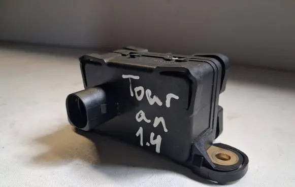 Volkswagen Touran I ESP acceleration yaw rate sensor 1K0907655D CV76C29Z6B 10170103643