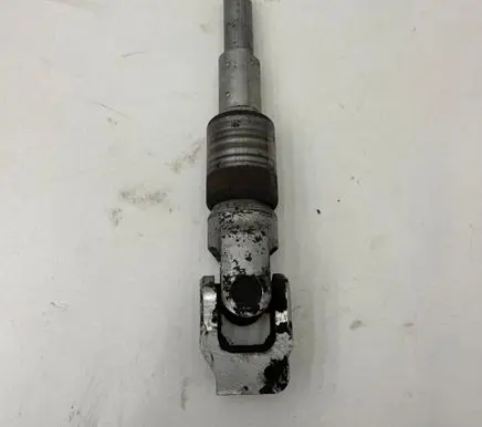 Volvo V70 Steering column universal joint