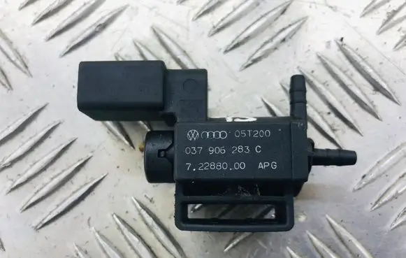Audi A6 S6 C6 4F Turbo solenoid valve 037906283C