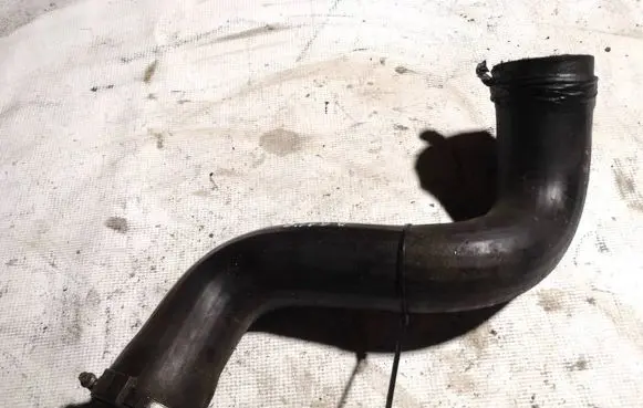 Peugeot 807 Intercooler hose/pipe 55030273