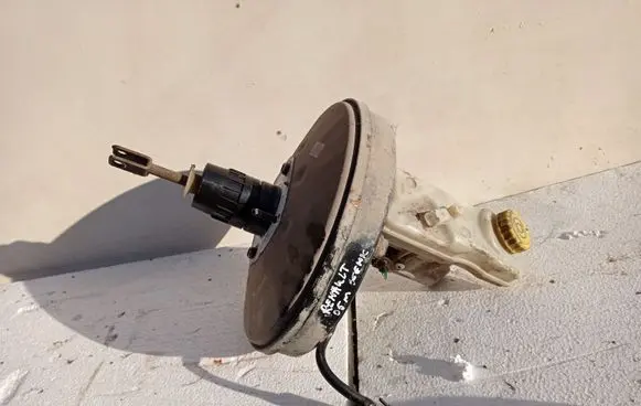Renault Scenic II - Grand scenic II Brake booster 8200453735