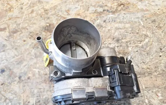 Hyundai Kona I Throttle body valve 35100-03HA0 0280750680
