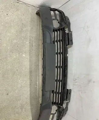 Renault Captur Front bumper 620842933R