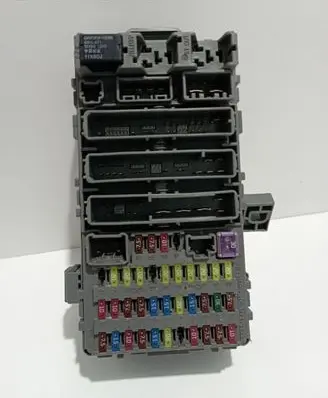 Honda CR-V Fuse module 37091LM 1LMH6JUA