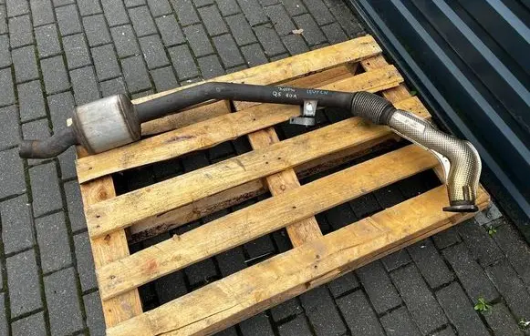 Audi Q5 SQ5 Muffler/silencer 80A253211A