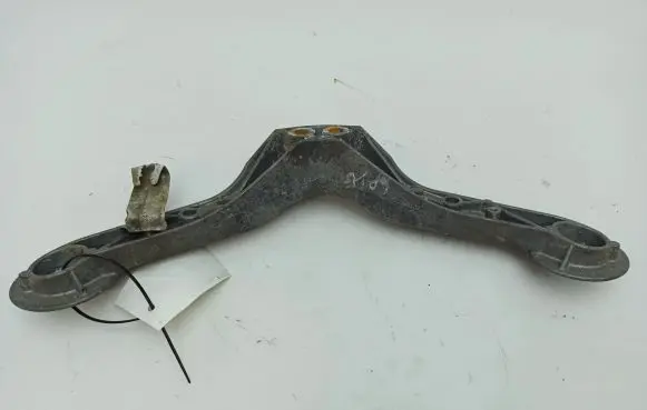 BMW Z4 E85 E86 Rear differential/diff mount bracket 6758163 3332675816305