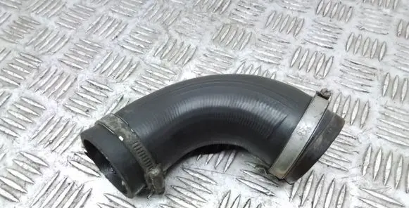 Volvo C30 Intercooler hose/pipe