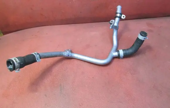 Mercedes-Benz Citan W415 Engine coolant pipe/hose 71593R