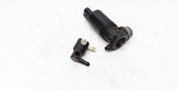 Volvo XC90 Windscreen/windshield washer pump 1037554001
