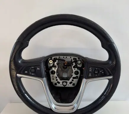 Opel Insignia A Steering wheel 13316540