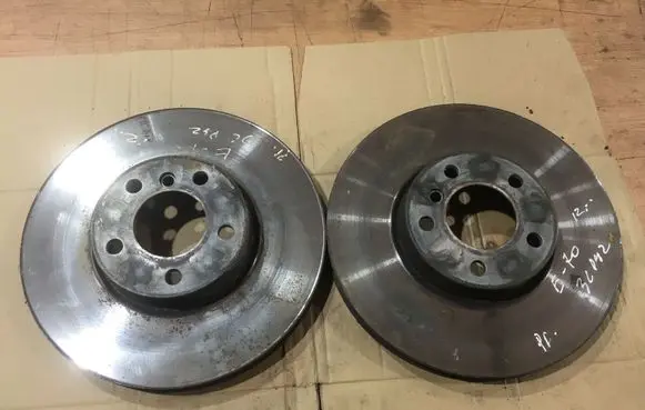 BMW X5 E70 Front brake disc 6868939 6886478