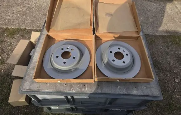 Opel Astra K Rear brake disc 13515914 13580353