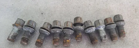 Audi A6 Allroad C5 Nuts/bolts 