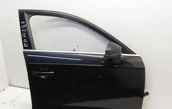Audi A3 S3 8V Front door 1350