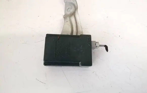Lexus IS 220D-250-350 Door control unit/module 8974053060