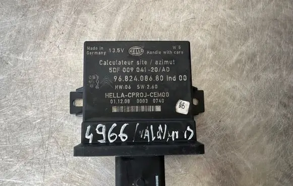 Citroen C4 I Picasso Light module LCM 9682408680