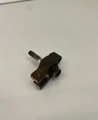 Toyota Urban Cruiser (XP110) Fuel Injector clamp holder