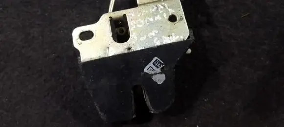 Hyundai Sonata Tailgate/trunk/boot lock/catch/latch